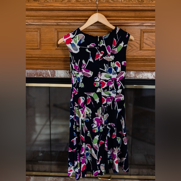 Wisp Petites Ceena Jersey Floral Dress (2P) - Picture 2 of 3